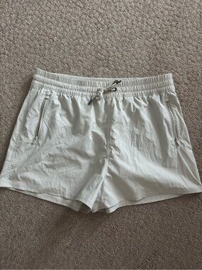 Vuori Light Gray Athletic Drawstring Shorts